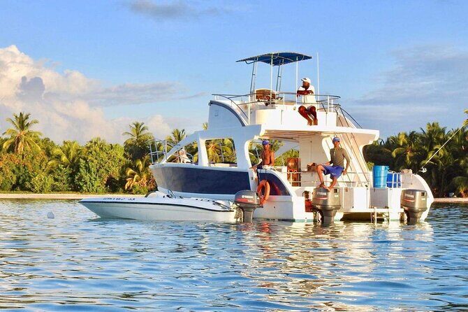 Private VIP Catamaran Party Boat Punta Cana Bavaro - Private Catamaran VIP in Punta Cana Bavaro: the setup that feels worth it