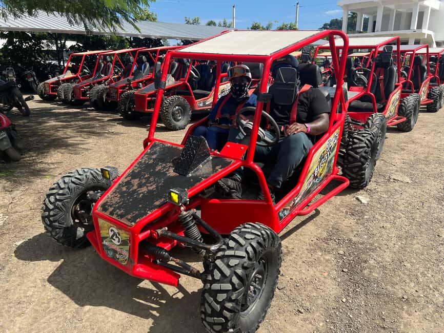 Puerto Plata: Buggy for 2 Excursion - The two-seater buggy setup (and who gets to drive)