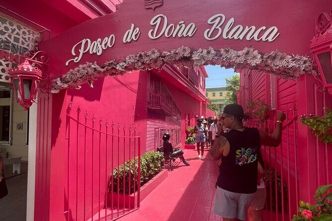 Puerto Plata City Tour Ron Puros Culture and History - Umbrellas Street (Calle de las Umbrellas) and Pink Alley: fast color for your camera roll