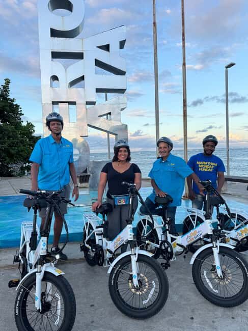 Puerto Plata: Electric bicycle Tour with Guide and Helmet - Malecón breezes and the early Calle de las Sombrillas segment