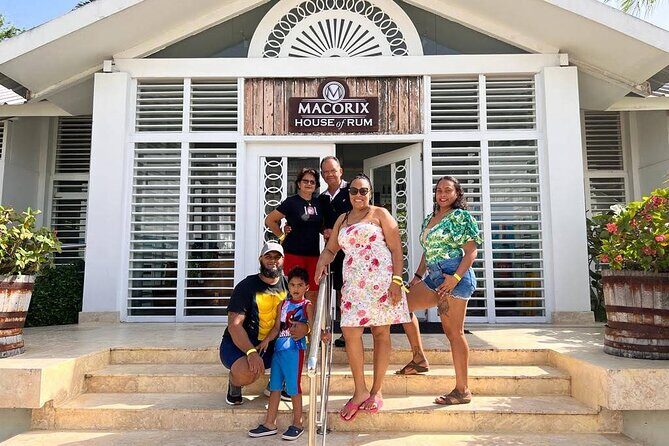 Puerto Plata VIP: The Exclusive E&J City Tour - Del Oro Chocolate Factory: organic chocolate with a useful learning angle