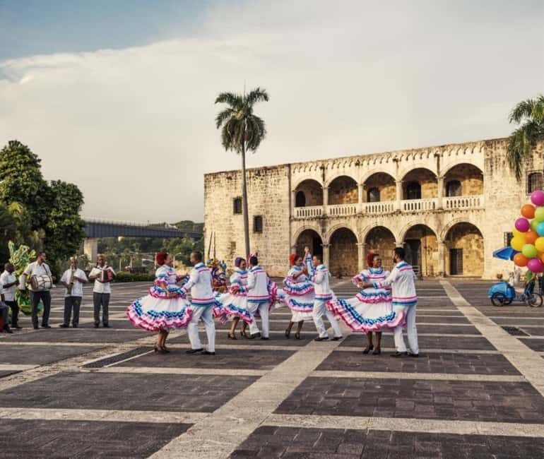 Punta Cana: Experience the essence of Santo Domingo with lunch and the Colonial Zone - Key highlights worth aiming for
