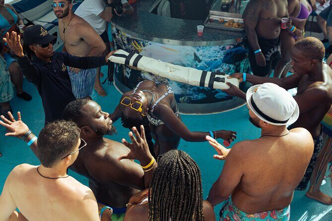 Punta Cana Party Boat and Open Bar (Adults only) - Price and expectations: the real value of a Punta Cana open-bar party boat