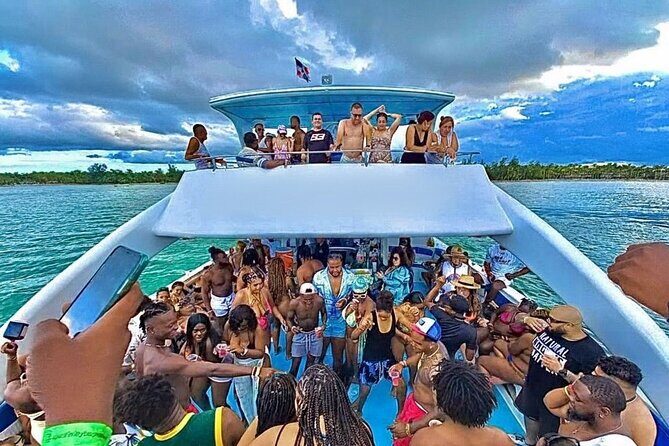 Punta Cana Party Boat Cruise with Snorkeling, Open Bar & Hip Hop - Natural pool time: the long unwind after the party and snorkel