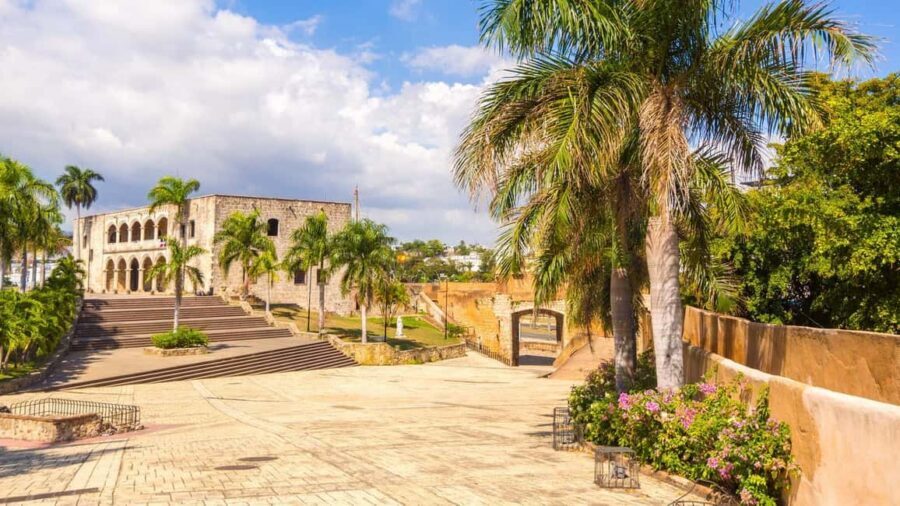 Punta Cana: Santo Domingo Day Trip with Tickets and Lunch - Key things to know before you go