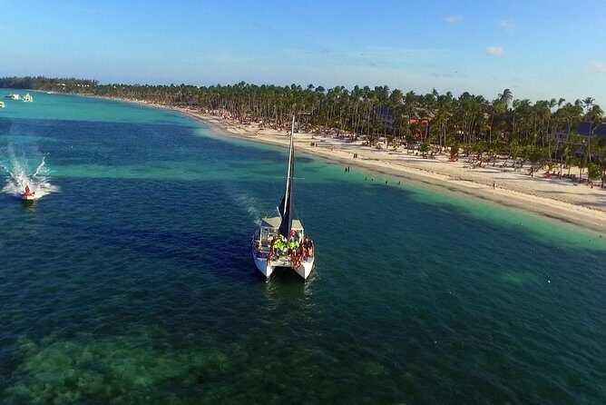 Punta Cana Snorkeling Party Cruise - The cruise portion: music, fruits, and the open-bar rhythm