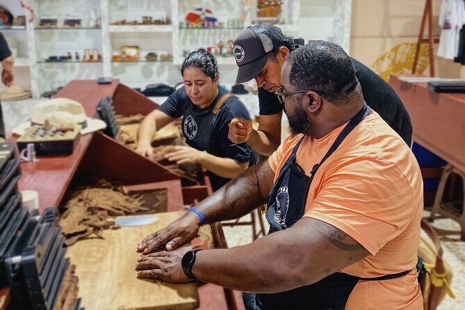 Roll your Own Cigar in Puerto Plata - Key Highlights
