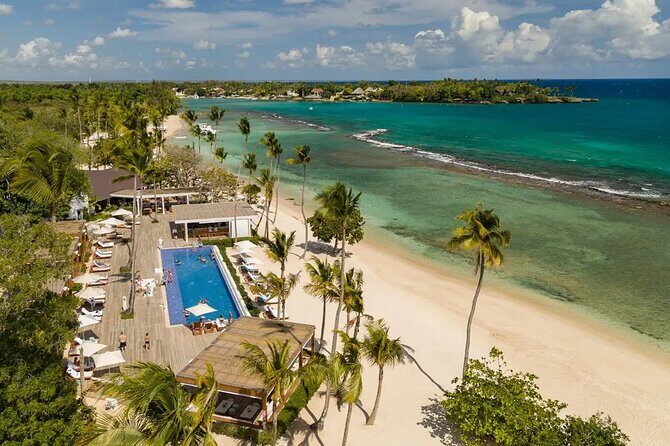 Romana: Cave of wonders and Chavón from Santo Domingo. - Who Should Book This Cave-and-Chavón Day Trip