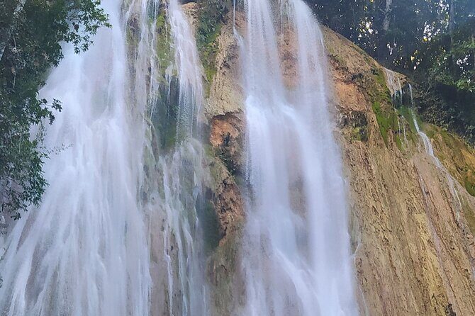 Samana, Bacardi Island Horse Limon Waterfall - The boat day: catamaran time and Cayo Levantado Beach