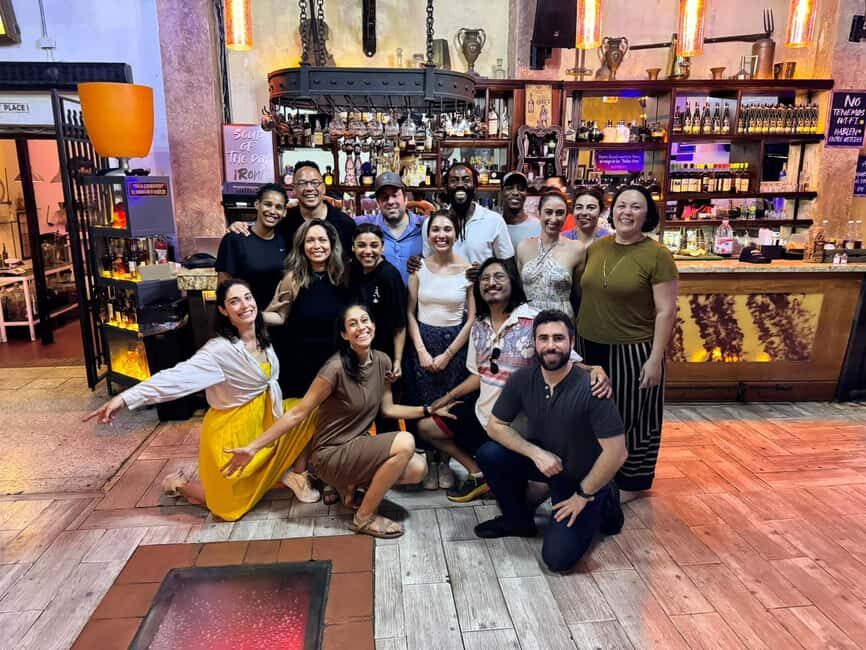 Santo Domingo: Bachata or Salsa Dance Classes - Salsa and Bachata With Ari in Santo Domingo: a 1-hour plan that actually teaches you