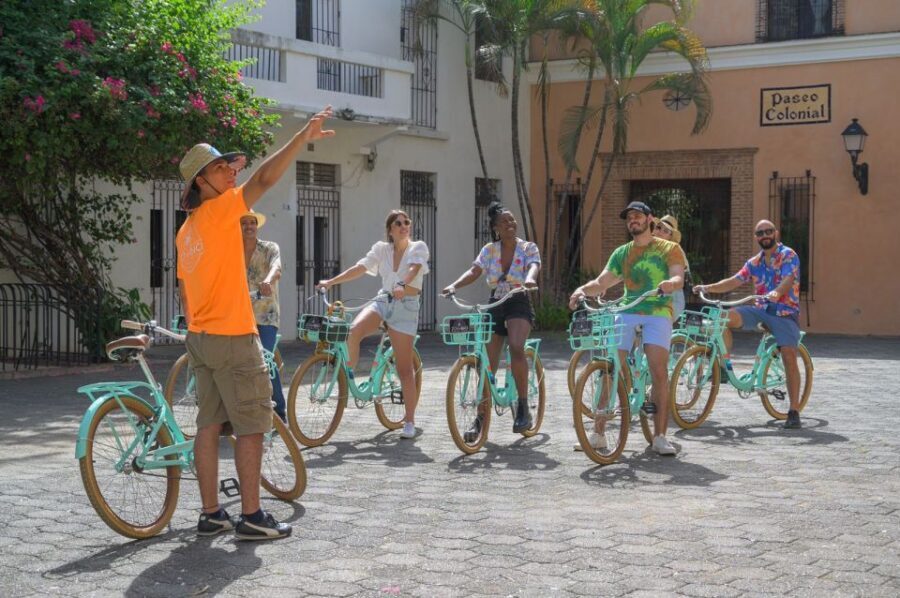Santo Domingo: City Highlights Guided Bike Tour - Pedaling the Old City: Panoramic Views and the Caribbean Air