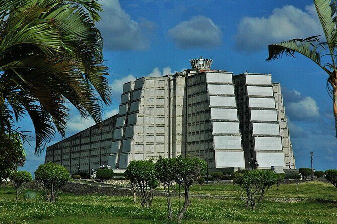 Santo Domingo City Tour from Punta Cana Full-Day - Primate Cathedral of America: big scale, big context