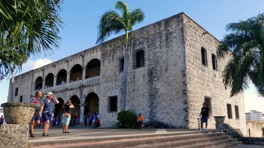 Santo Domingo Historical City Tour: Explore the Heritage - Old Streets, Columbus-Era Firsts: Why This Tour Feels Worth It