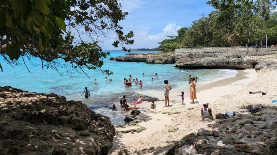 Santo Domingo: Los Tres Ojos, Boca Chica & More - Timing: why this day feels full but not overstuffed
