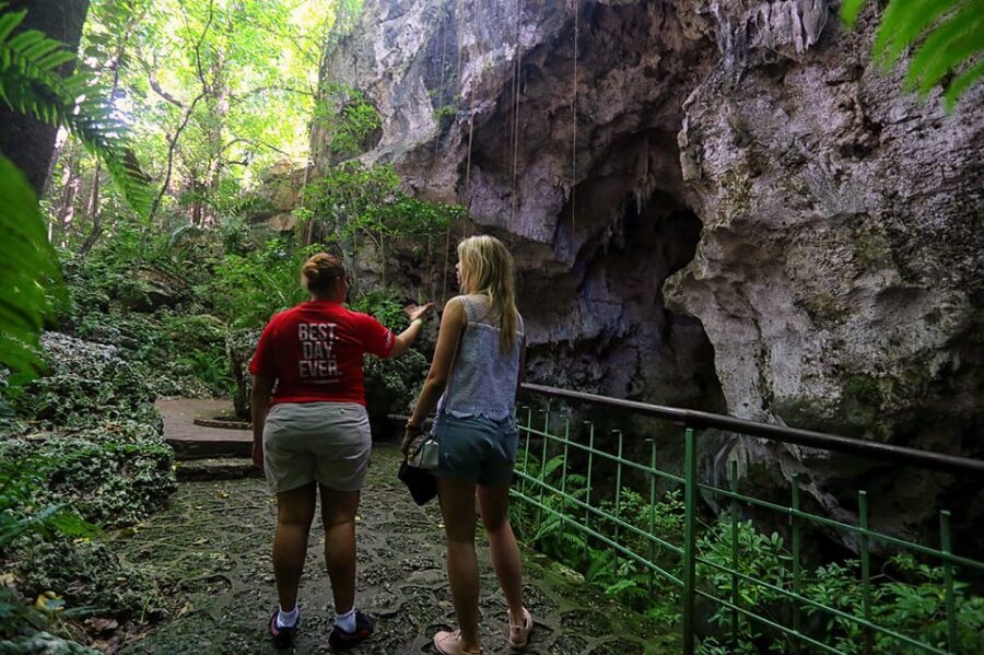 Santo Domingo: Three Eyes National Park Guided Tour - Price and value: what $35 includes, and what might cost extra