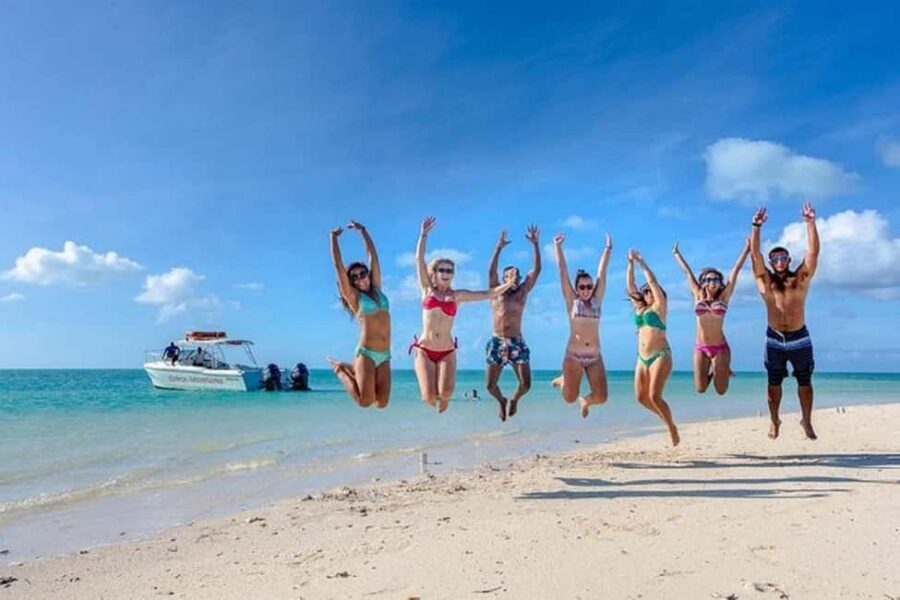 SAONA ISLAND: Catamaran Boat with Open Bar, Lunch and More.. - Key things to know before you go