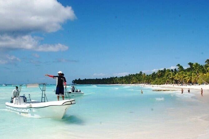 Saona Island Excursion - From Bayahibe - Cruising out on a catamaran: the scenic payoff early