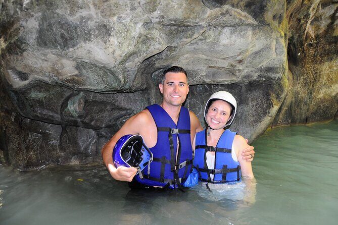 Shore Excursion Cruise ship Waterfalls y Buggys - Buggy Ride: Mud, Mud, and More Mud