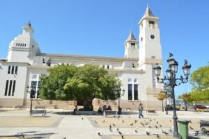 Sightseeing and City Tour in Puerto Plata - Stop 1: Macorix House of Rum and the story behind the sip