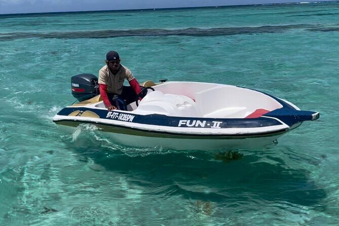Speed Boat and Snorkeling in Punta Cana Bavaro - Driving the speedboat: the thrill, the rules, and the pace