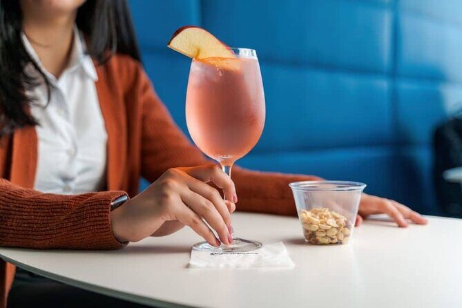 STI Airport Departure - VIP Lounge & Fast Track Service - Who Should Book This STI VIP Departure Service?