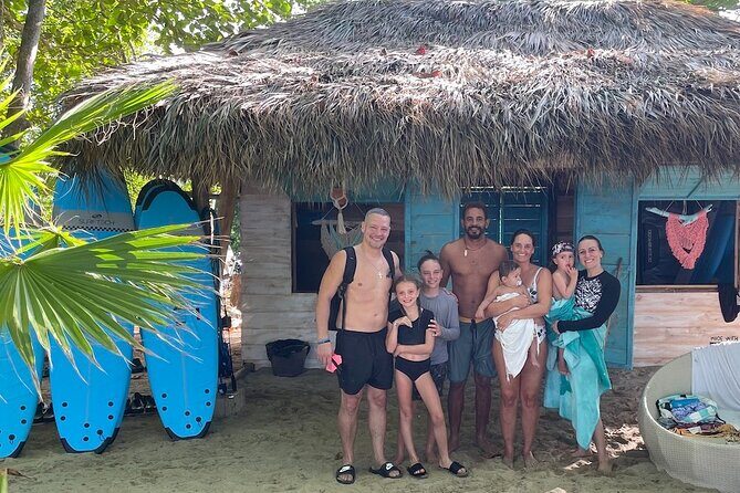 Surfing lesson at beautiful beach Playa Encuentro - The lesson flow: how you go from standing on land to standing on the board