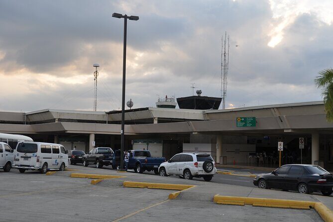 TAXI Private Airport , to Puerto Plata Hotel Lifestyle Tropical - Your 15-Minute Private Taxi Ride: What Really Matters