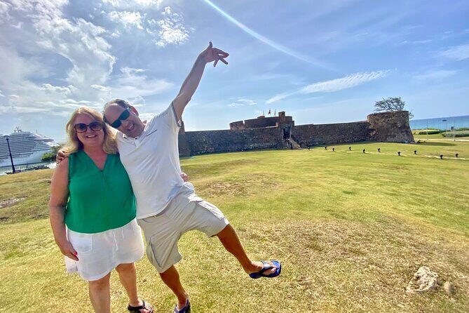 The POP Experience with Ámbar - Historic Center Walk + San Felipe Fortress Finish