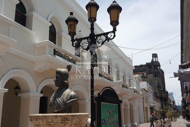 Tour Colonial Experience - Stop 2: Fortaleza Ozama, the oldest European fort in America