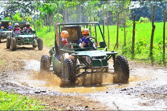 Tour Pack 2 in 1: Zip line and Buggies - Pickup timing and how the day typically runs