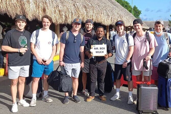 Transfer from Punta Cana Airport to Uvero Alto and Bávaro - Finding your driver at Punta Cana Airport: sign and manual list