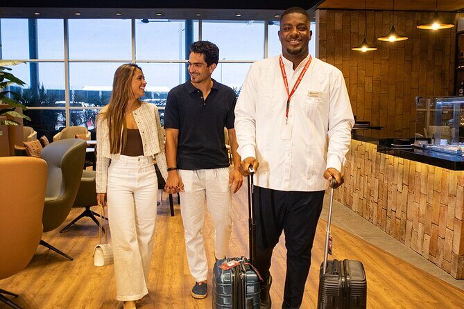 VIP Arrival VIP Lounge & Fast Track – SDQ Airport - Price vs. what you actually get (the real math)
