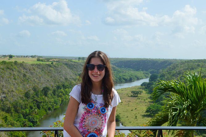 Visit To Altos de Chavón - Group size, crowds, and how to make the walk feel personal